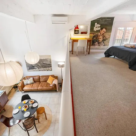 Nice-Duplex-Plage-Climatisation Апартаменты